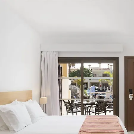 Hotel apartamentowy Royal Sunset Club