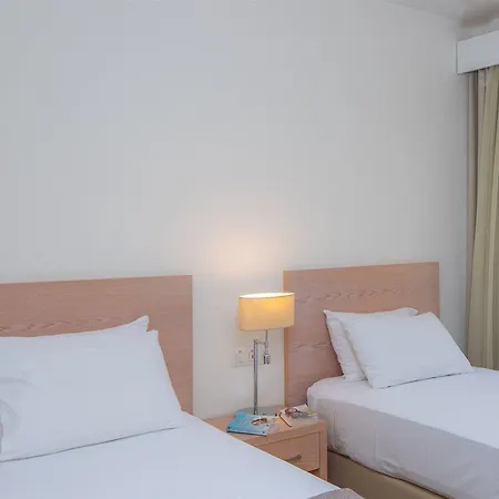 Royal Sunset Club Aparthotel 3*