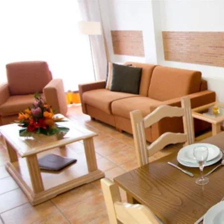 Royal Sunset Club Aparthotel 3*