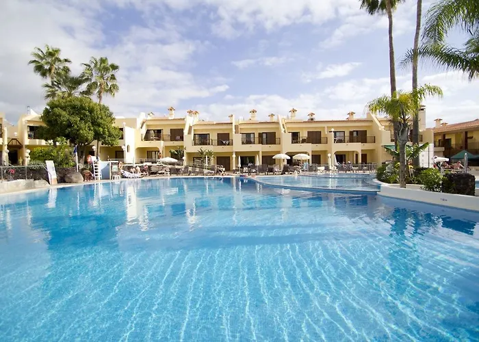 Royal Sunset Club 아데제