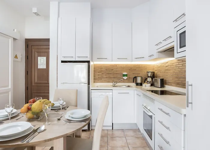 아파트호텔 Royal Sunset Club 4*