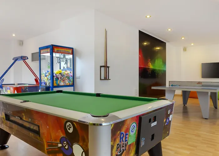 Royal Sunset Club 아파트호텔